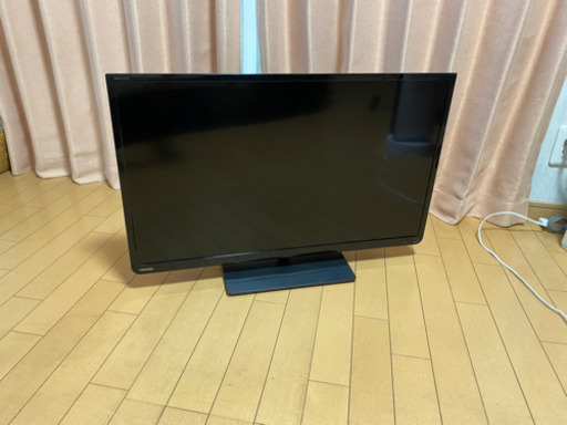 REGZA TOSHIBA LED液晶テレビ 2014年製　型番32S8