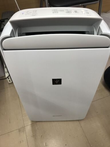 【引取限定】美品　シャープ ＣＭ－Ｌ１００－W 衣類乾燥除湿器　中古　２０２１年製【うるま市田場】