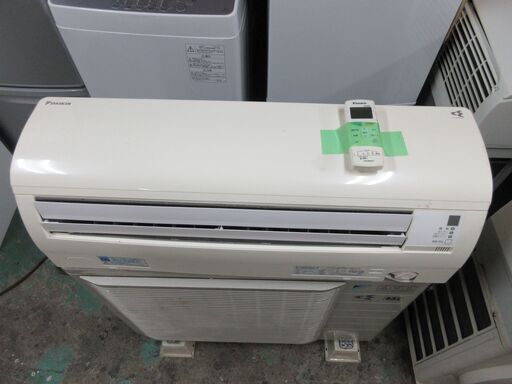 2013 Daikin 200V 14畳、無料の基本的なエアコンの建設
