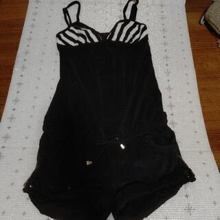 コート。アンダルシア土屋アンナコラボリアルファー。ギルフィー