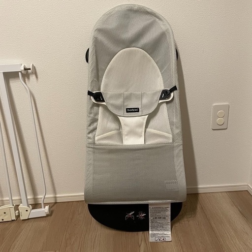 美品 ベビービョルン バウンサー