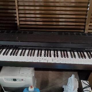 ヤマハ　ピアノCLP.100