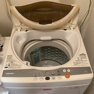 2012年製 東芝洗濯機5kg  AW-50GLCの画像