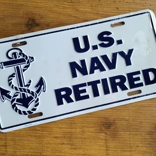 US NAVY RETIREDアメリカ海軍プレート