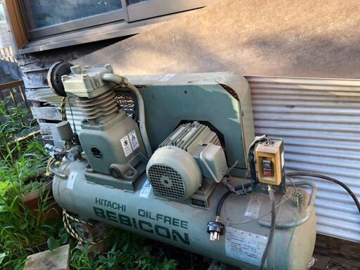 ペンドラ、脚立、電気・エアコン材料一色