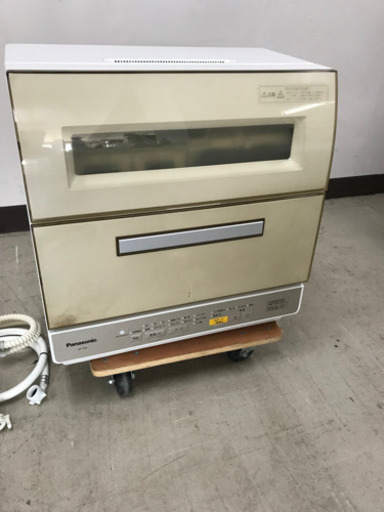 取引場所　南観音　V2107-285  Panasonic/パナソニック　NP-TR9-C 電気食器洗い乾燥機
