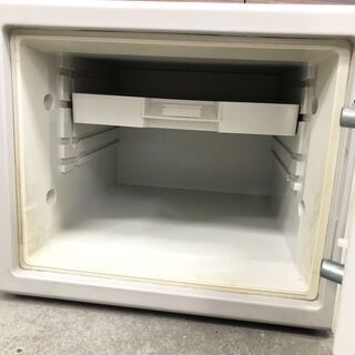 中古☆SENTRY 耐火金庫 S0607