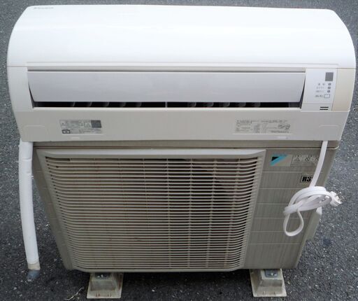 HITACHI エアコン2019年6畳