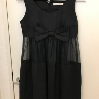 イプダ　ブラック　黒　ワンピース　ドレス
