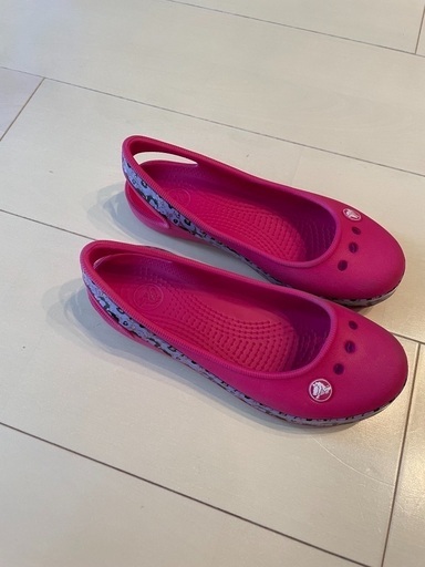 美品 クロックス Crocs ピンク 女の子 キッズ 子ども サイズ19 5 J1 バレエシューズ サンダル Red 西長堀のキッズ 用品 子供用シューズ の中古あげます 譲ります ジモティーで不用品の処分 美品 クロックス Crocs ピンク 女の子 キッズ 子ども サイズ19 5 J1 バレエシューズ サンダル Red 西長堀のキッズ 用品 子供用シューズ の中古あげます 譲ります ジモティーで不用品の処分
