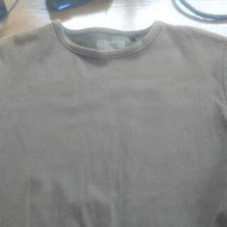 G GROUND社製の厚めのTシャツ