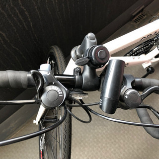 ロードバイク　GRAPHIS 700x28C 21段変速