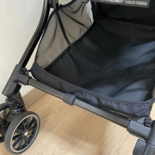 コンビ　ベビーカー　スゴカル4キャス　バーミリオンレッド