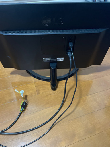 2018年製造　LGモニター　27インチ　②