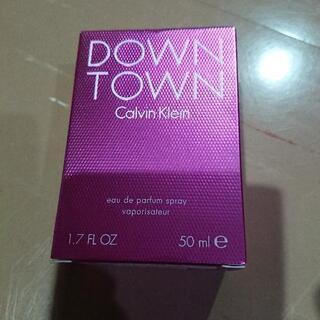 Calvin Klein DOWN TOWN の香水 - 中頭郡