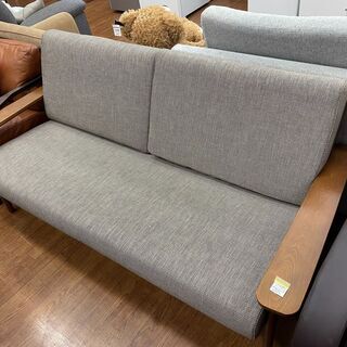 カリモク　2人掛けソファー　参考価格159500円　程度A