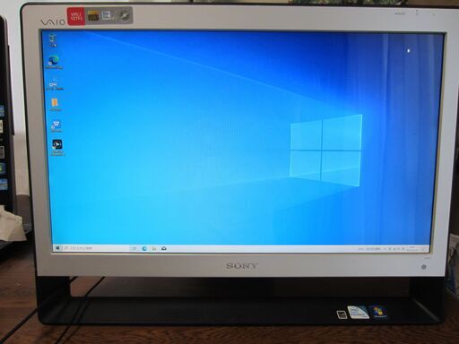 VAIO ! 21.5型FHD液晶搭載一体型PC　ソニーVPCJ127FJを売ります。
