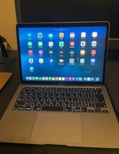 MacBook Air　2020　i3  256GB　早い物勝ち