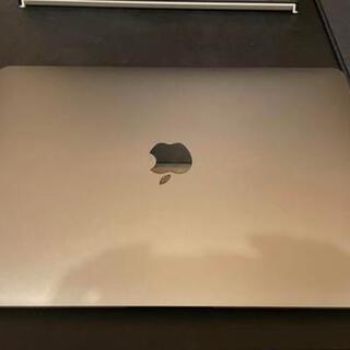 MacBook Air　2020　i3  256GB　早い物勝ち