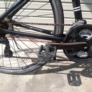 クロスバイクmomentum Z-1 18段変速 黒 配送無料