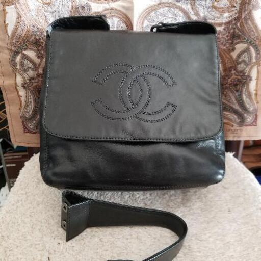 CHANELココマークレザーバッグ
