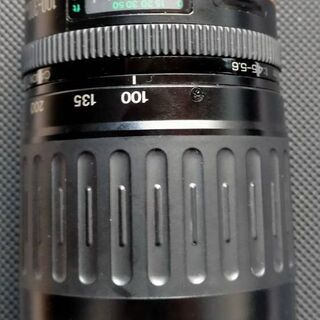 Canon EF 100-300mm F4.5-5.6 AFズー...
