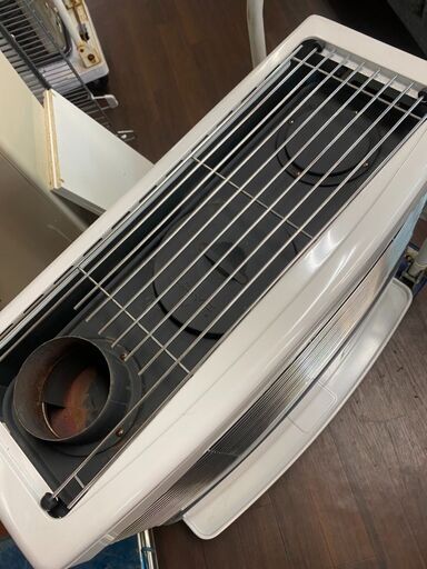 トヨトミ 煙突式ストーブ ★ 18年製