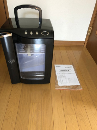 値下げしました。ポータブル 温冷庫 20L  保冷 保温　RA-H20