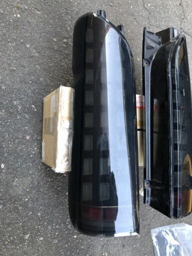 ハイエース 200系 LED テール used 200系 ハイエース JUNYAN LED
