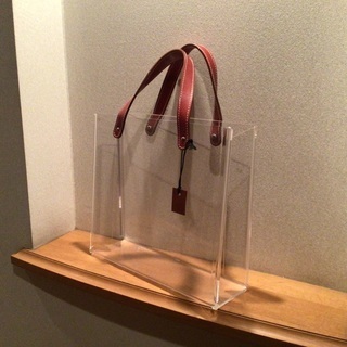 lavorato a manoのイタリア製アクリルバッグ lavorato a manoのイタリア製アクリルバッグ