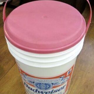 Budweiser 缶型 クーラーボックス ホワイト×レッド 高さ46.5cm