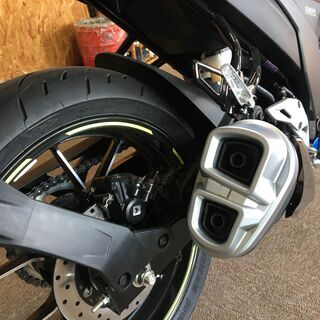スズキ　ジクサーSF250