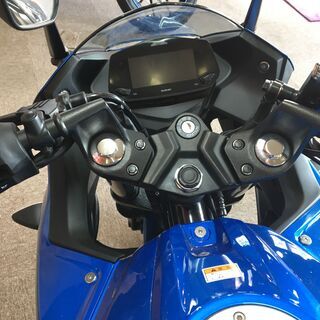 スズキ　ジクサーSF250