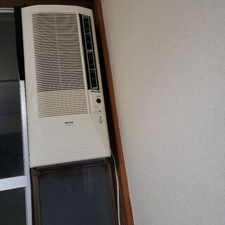 オーダー停止中☆プロフ必読 ウインドウエアコン 窓用エアコン