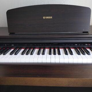 【ネット決済】ヤマハ電子ピアノです。傷も無くきれいです