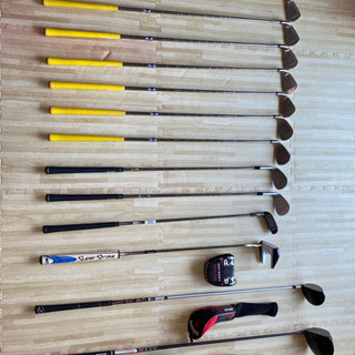 ゴルフ一式セット　バッグ、クラブ、小物