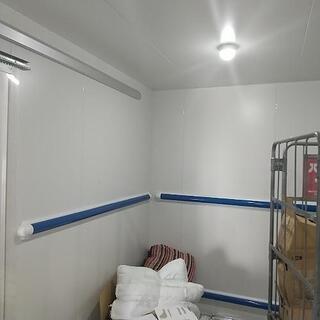 13畳冷凍庫.−30℃まで下がる