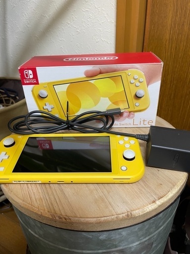 お取引中です♡早い者勝ち！任天堂Switch lite イエロー