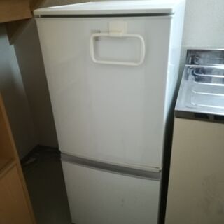 2ドア 137Ｌ 2016年製シャープノンフロン冷凍冷蔵庫