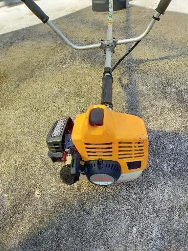 リョービ刈払機　草刈り
