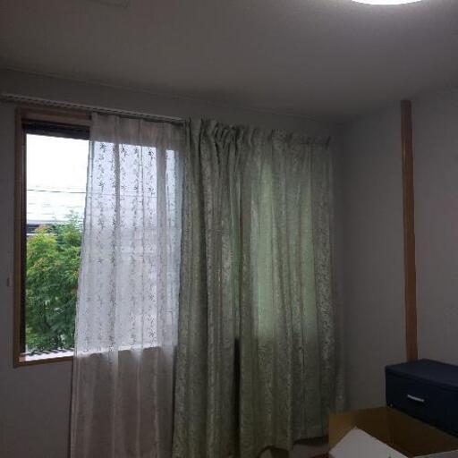 一枚カーテン下地カーテンつき