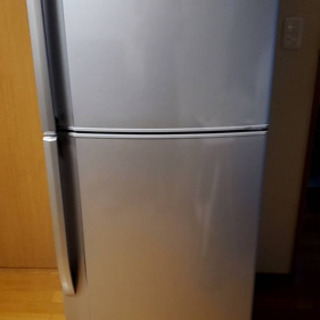 【決まりました】冷蔵庫290L（シャープ2010年製）無料で差し...