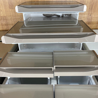 6ドア冷蔵庫 HITACHI 売ります！