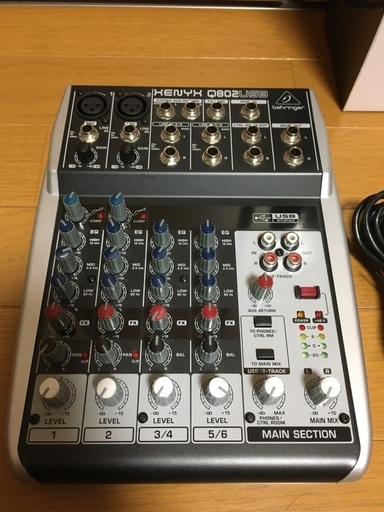 behringer（ベリンガー）ミキサーXENYX Q802USB