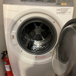 ドラム式洗濯機譲ります! ドラム式洗濯機譲ります!