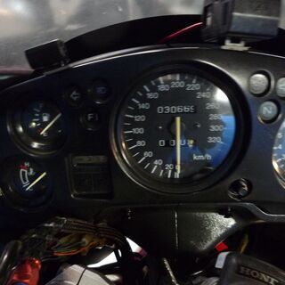 HONDA CBR1100XX-Fi 赤 車検残R5/2月 名変で乗れます 格安配送