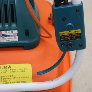 makita マキタ 芝刈機 UM3010 エアクッション 方式 (D4162aknwY 