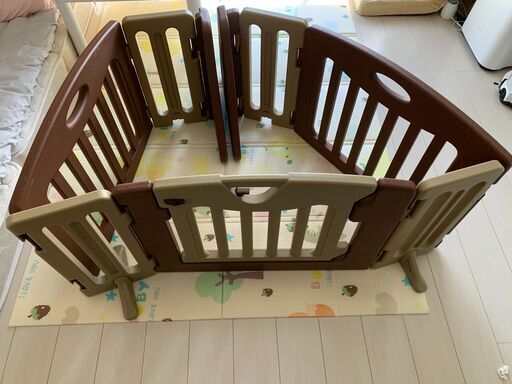 キッズパーテーション　ベビーゲート　ブラウン　長さ 約361cm　日本育児　キッズパーティション
