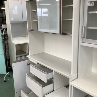 家具ならトレファク吉川店！！ ニトリ レンジボード 2枚扉 ホワイト