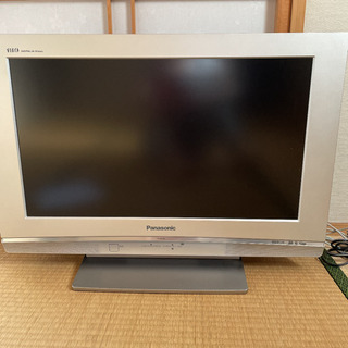 テレビ　TV  パナソニック　VIERA 26型